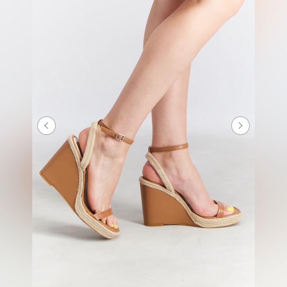 Dolce Vita Tan Wedge Sandals 7.5